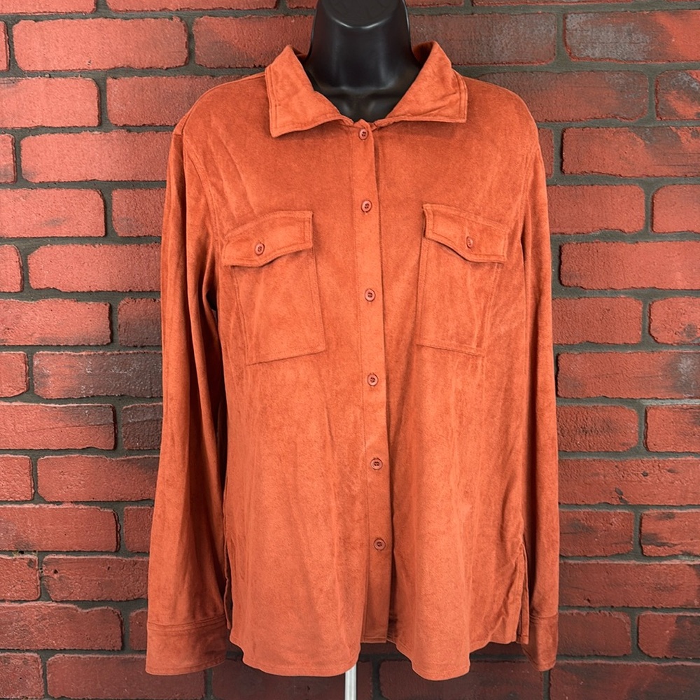 209 WST Woman's Large Orange Suede‎ Button Down – Casual Chic